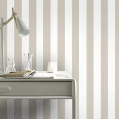 Superfresco Easy Vliesbehang Lynn Strepen Taupe-gebroken Wit 33-185 -Superfresco Easy Behang Exporteren Winkel 123 371